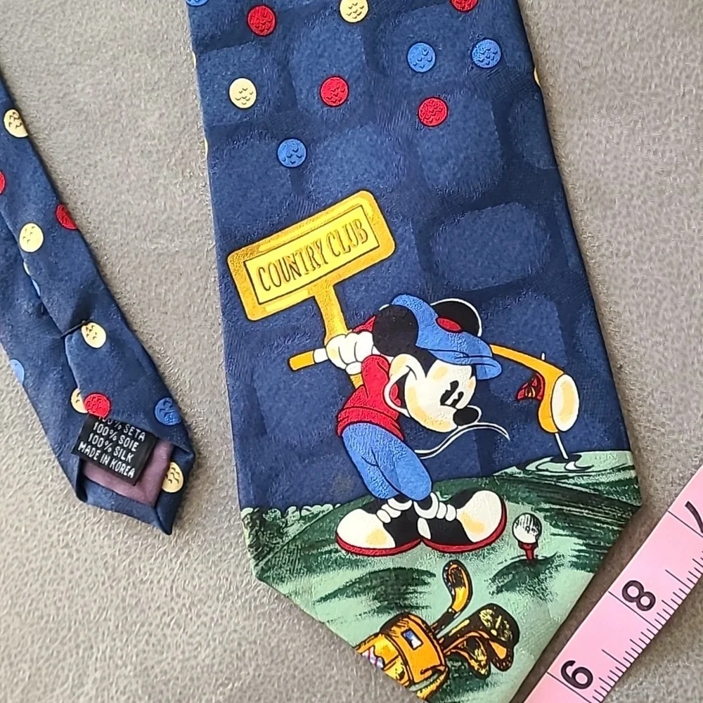 Disney mickey swinging
